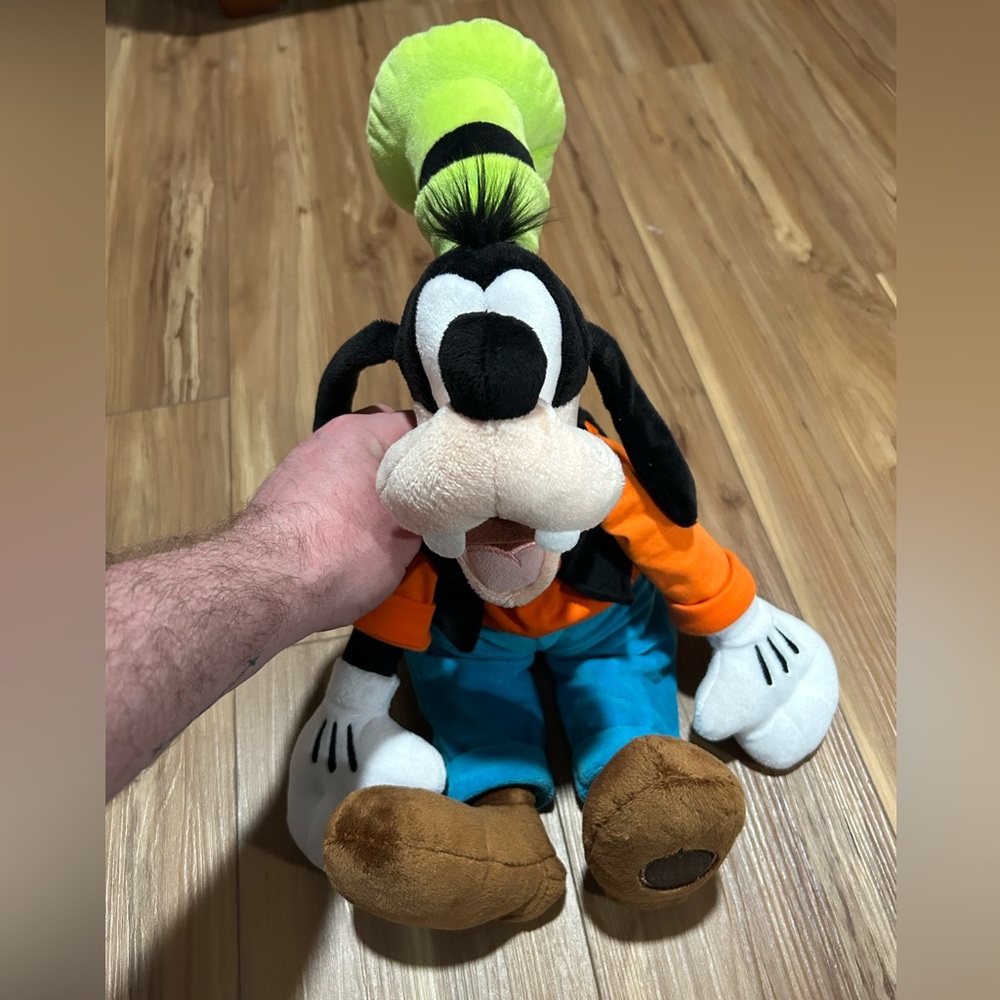 Disney Goofy Large Plush